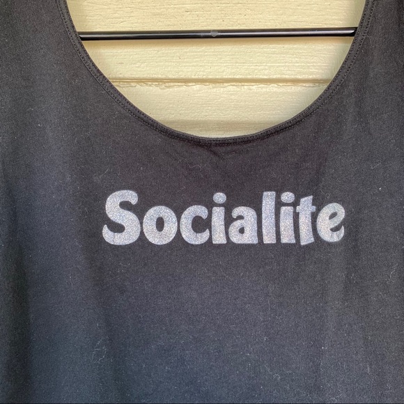 “Socialite” silver sparkly word Tee - Picture 3 of 5